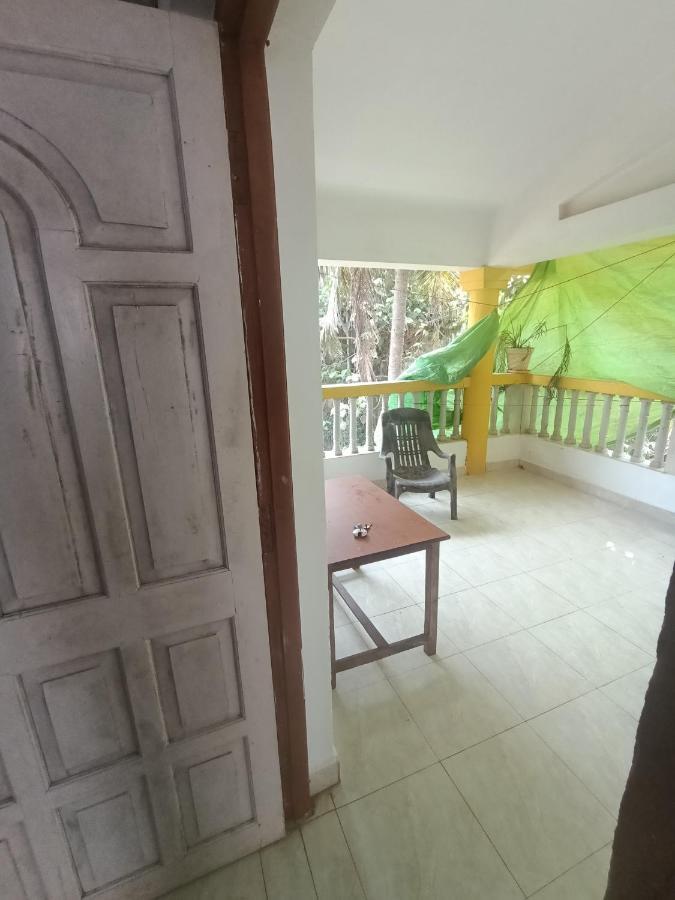 Sera'S Guest House Бага Екстериор снимка